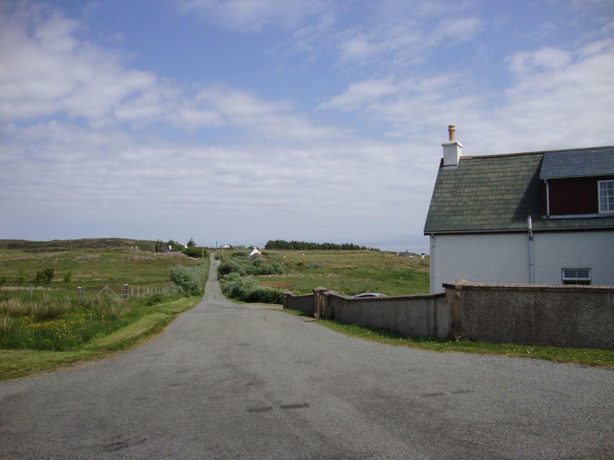 Fairy Hill Cottage Ellishadder Staffin Exterior photo